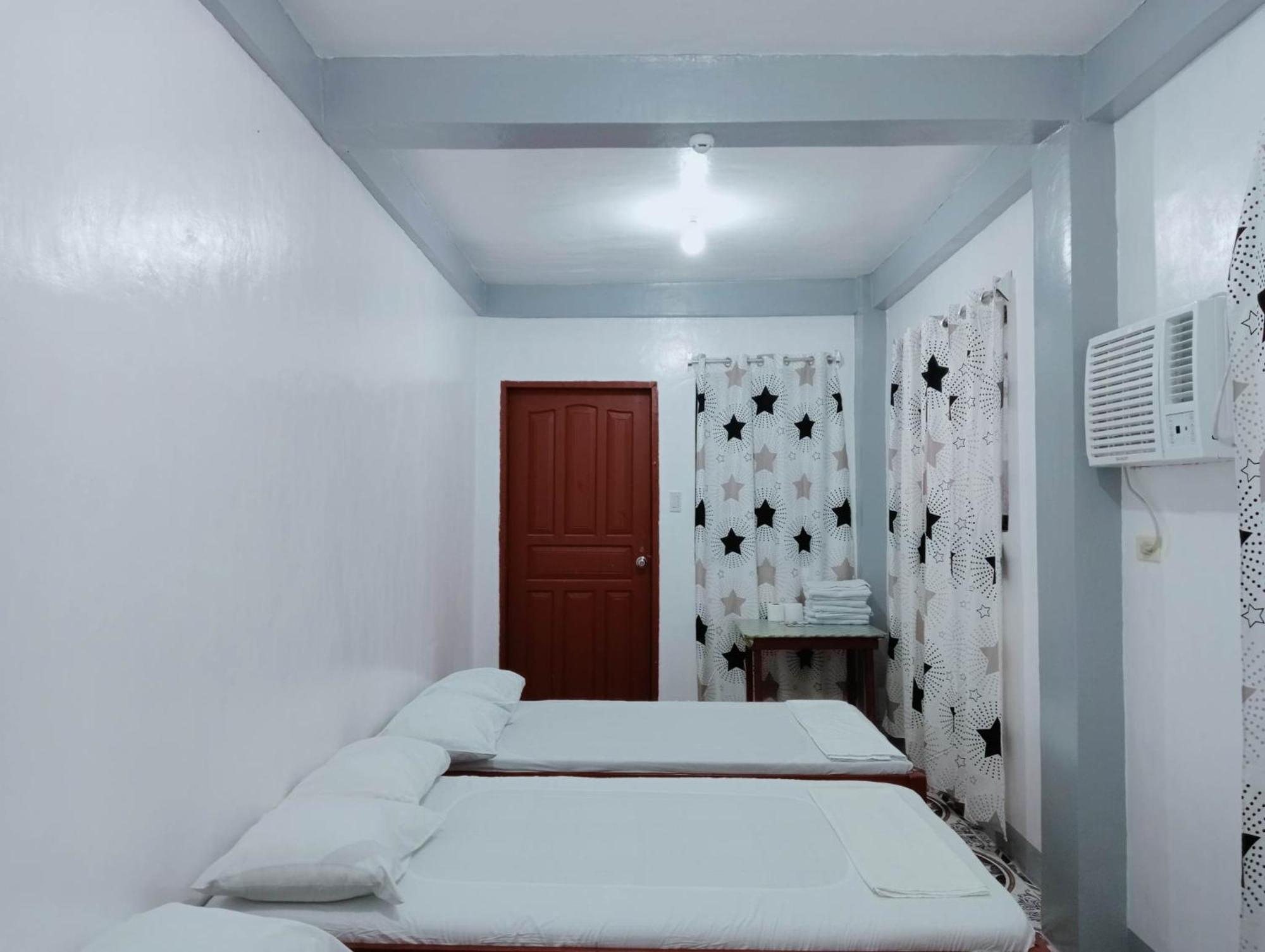 Ludy'S 2 Pension House Carles Kamer foto